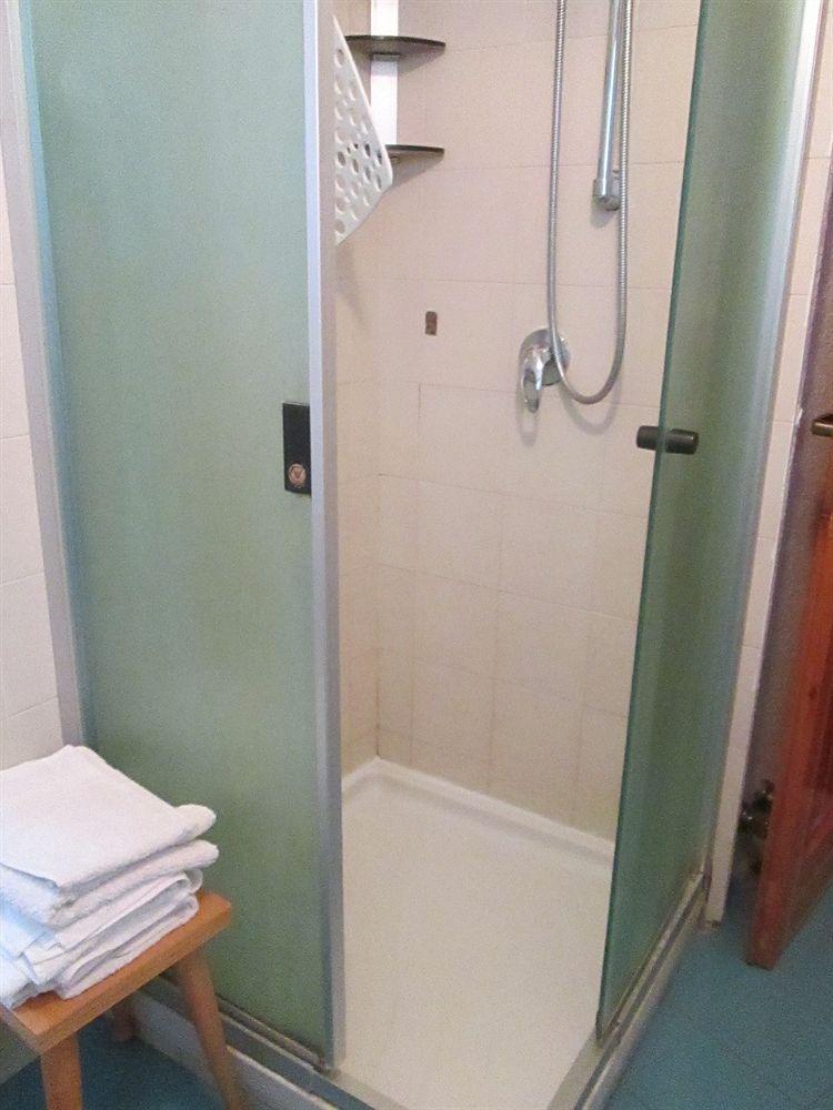 אאוסטה Hotel Cecchin מראה חיצוני תמונה