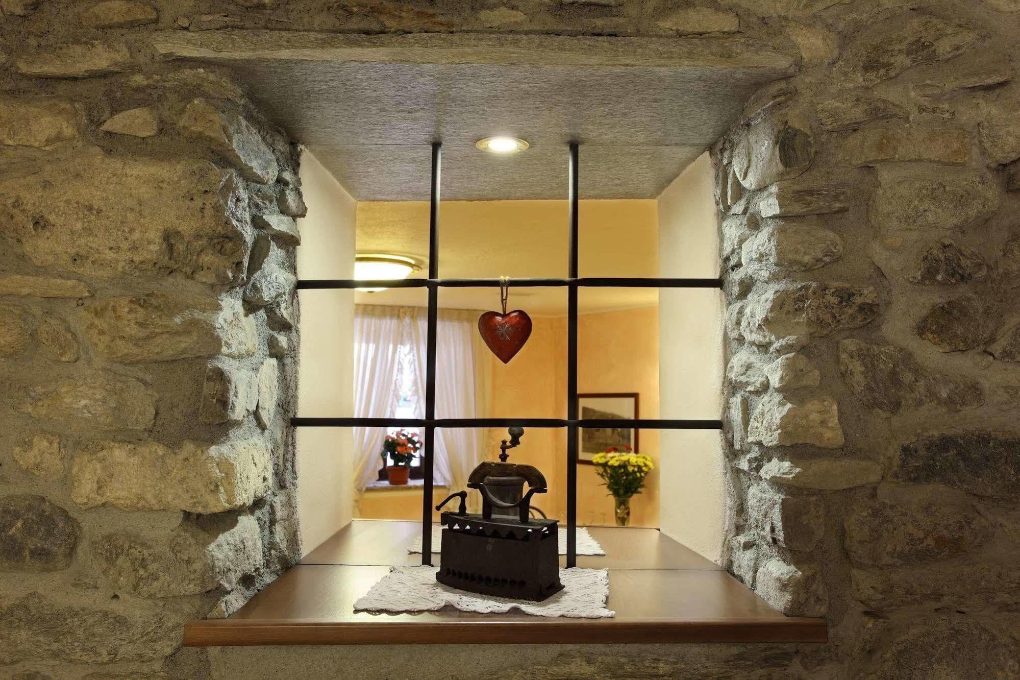 אאוסטה Hotel Cecchin מראה חיצוני תמונה